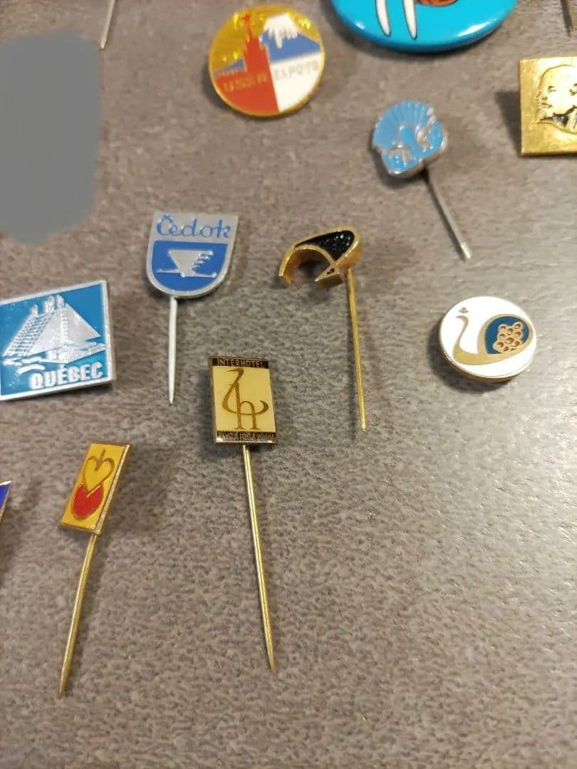 1970年大阪万博各国バッヂ