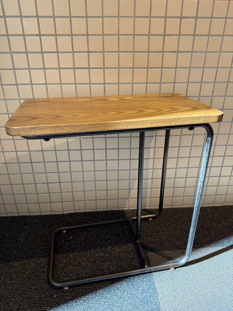 早い者勝ち　ジャーナルスタンダードファニチャー　リルサイドテーブル