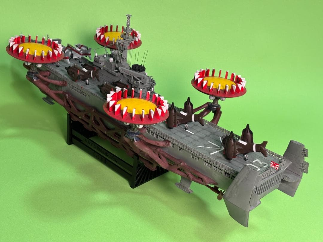 エヴァンゲリオン〝クレーディト空中母艦〟（1/350）