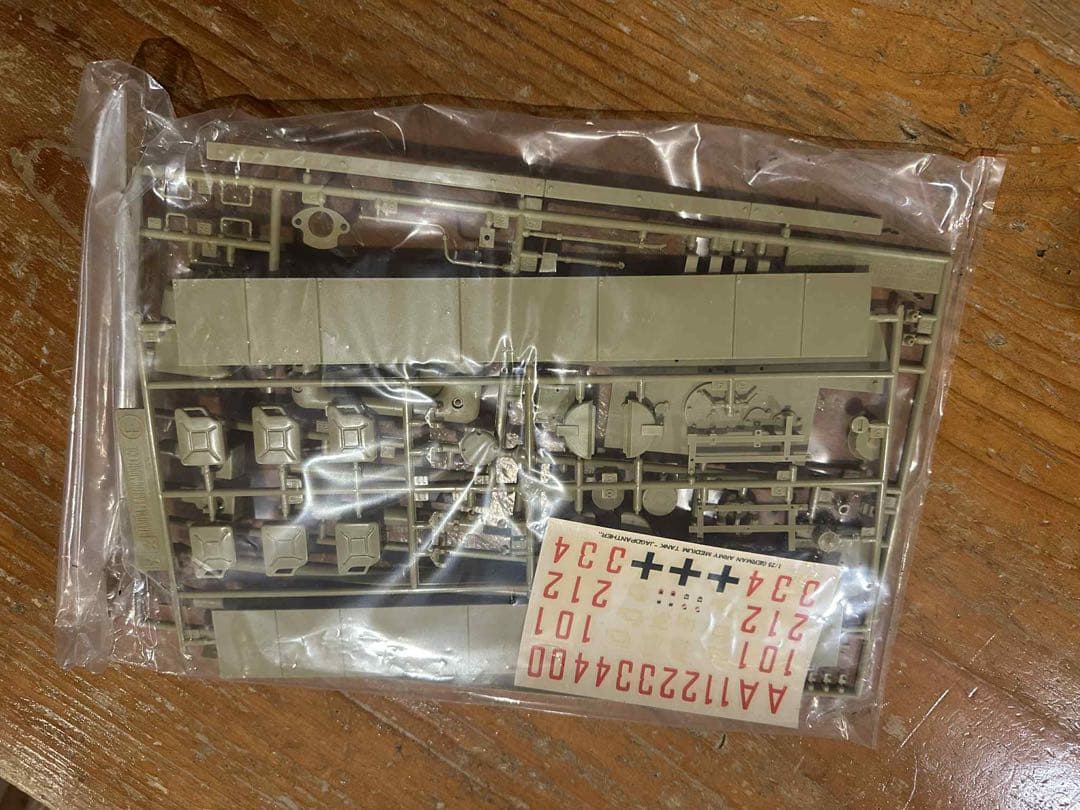 ジャガーパンサー プラモデル　ロンメル　デラックスシリーズタミヤ