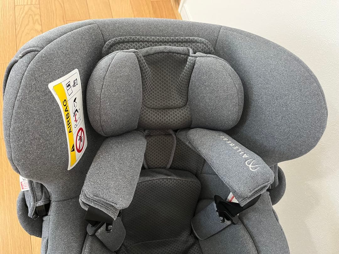 【美品】エールベベ KURUTTO 5iチャイルドシート/新生児〜