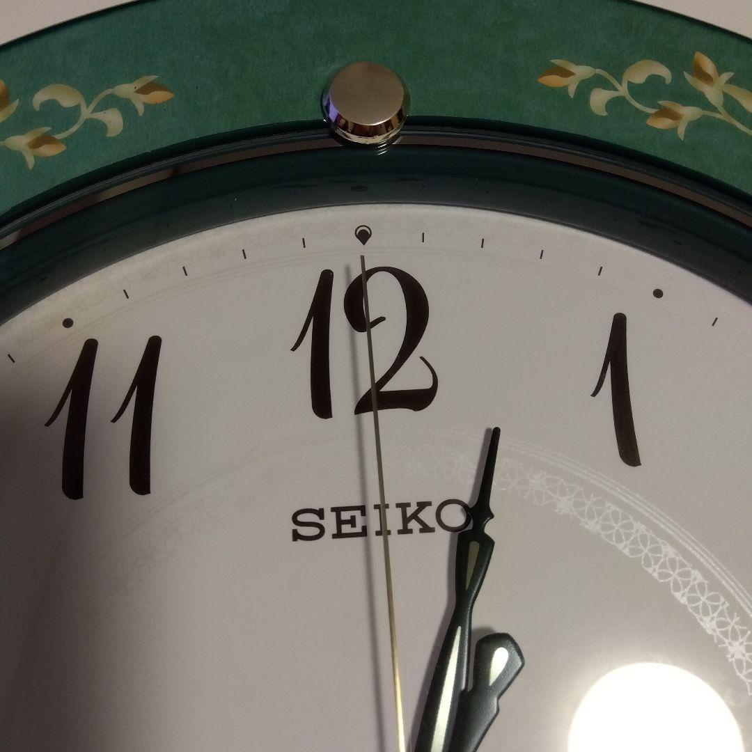SEIKO 電波時計 花柄 30cm