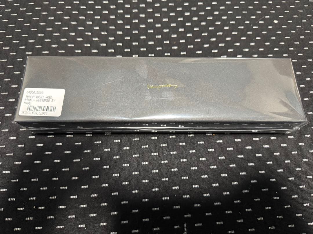 未開封 新品　independent red stone HYDE