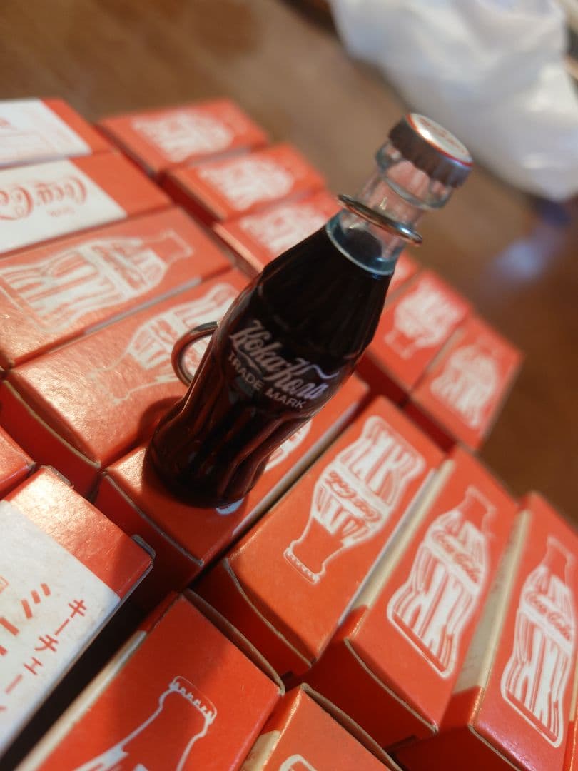 超激レア品★新品未使用箱付き　コカ・コーラレトロキーホルダー