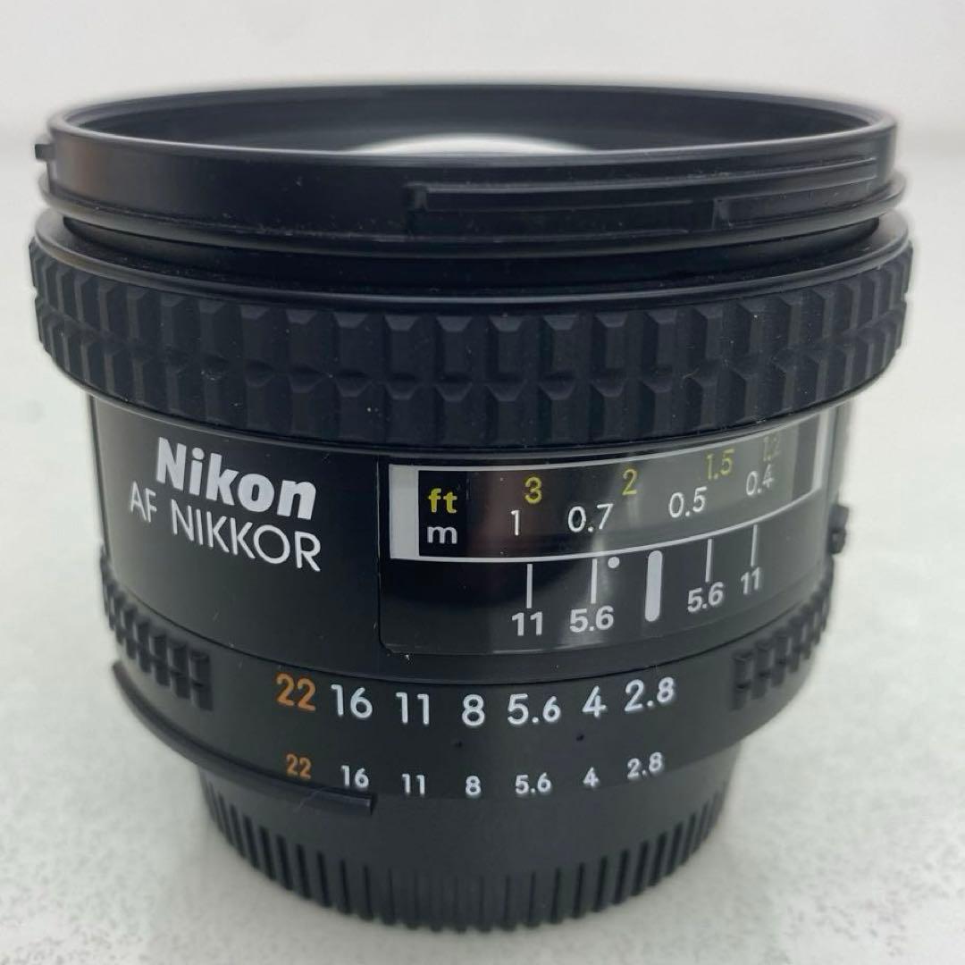 NIKKOR Nikkor F AF 20mm f/2.8 少々難あり