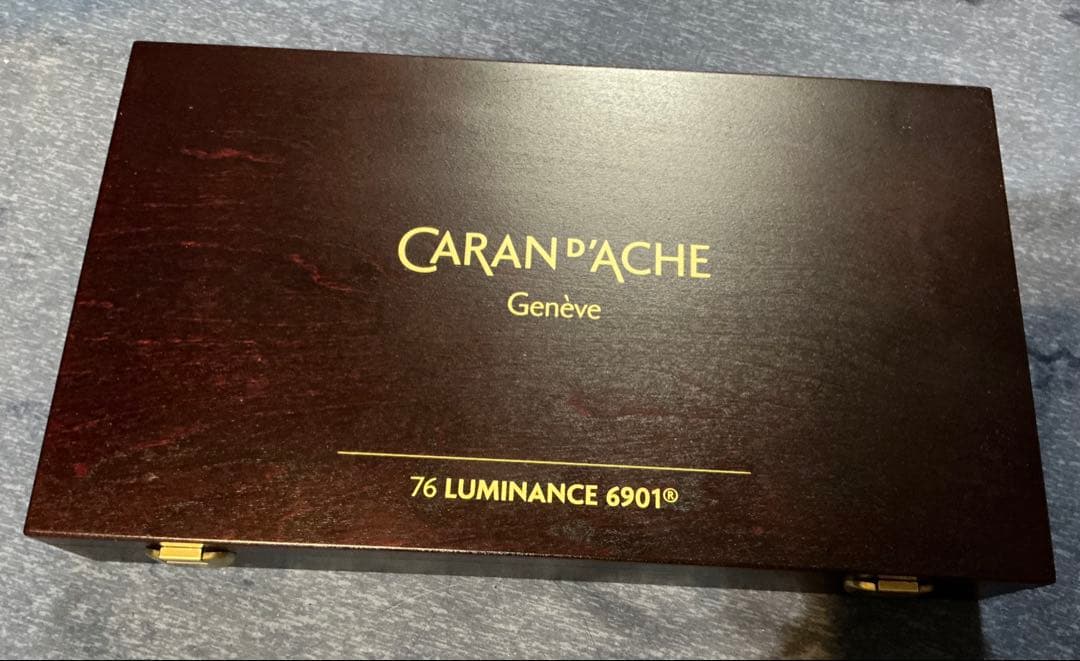 CARAN D'ACHE LUMINANCE6901(WoodenBOX)76色