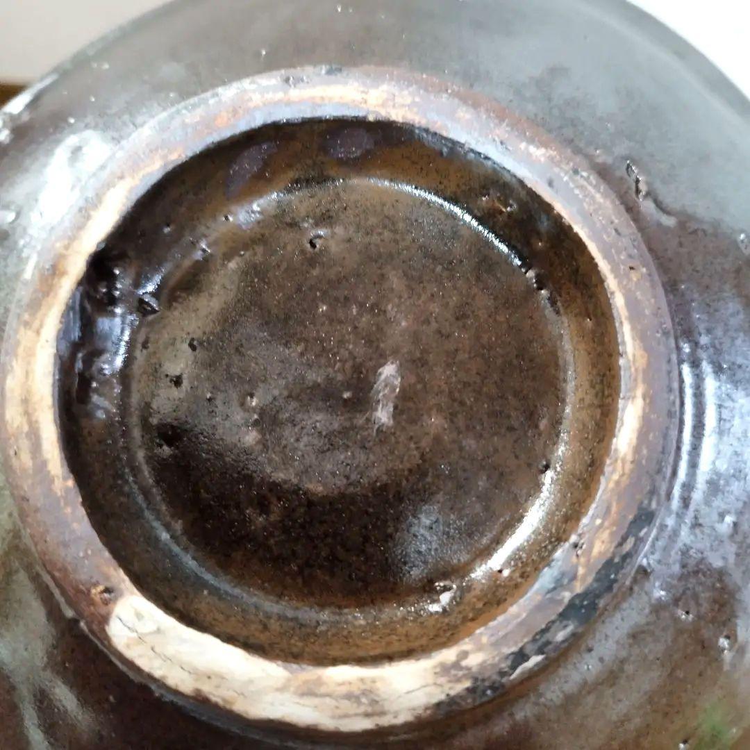 沖縄の人間国宝　伝・金城次郎　双魚文の大きめ飾り皿 　無銘の壺屋時代作品