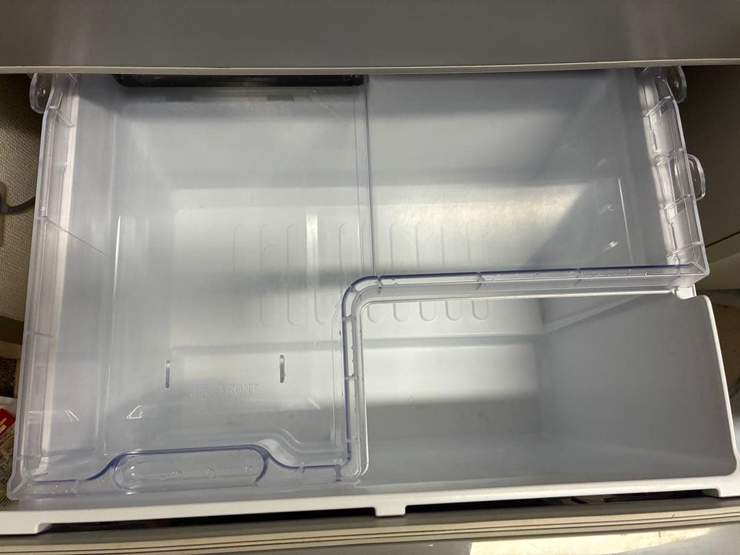 シャープ　3ドア　ノンフロン冷凍冷蔵庫 SJ-W352E-S