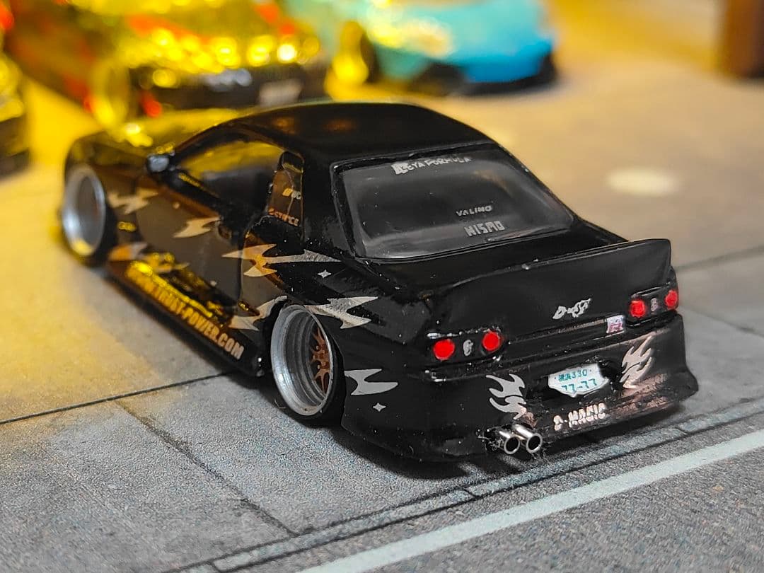 ホットウィールカスタム 日産 GTR R32 フルエアロ ☆深リム☆トミカ改造☆