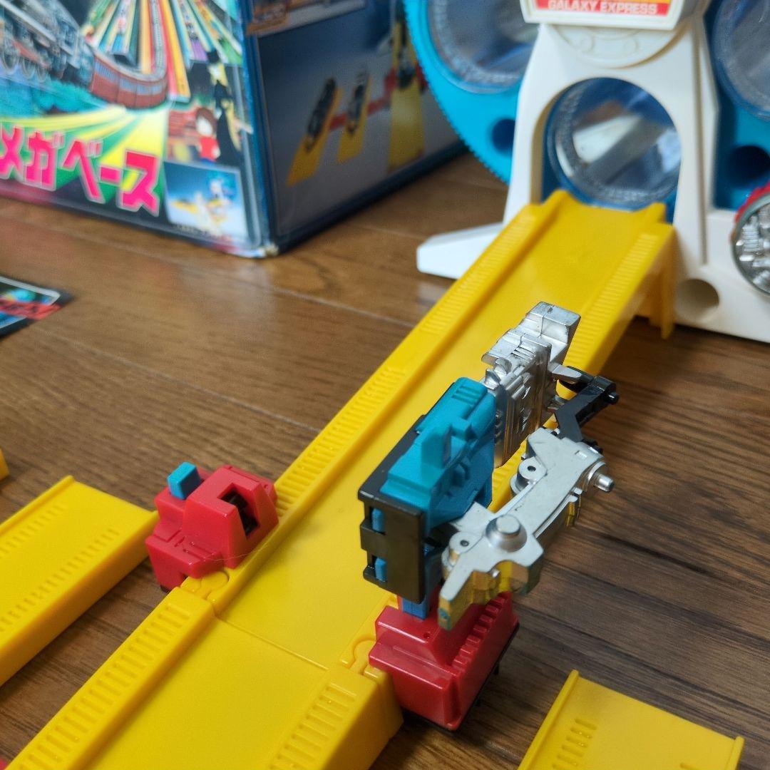 ポピー 銀河鉄道999 未来ステーション 　オメガベース