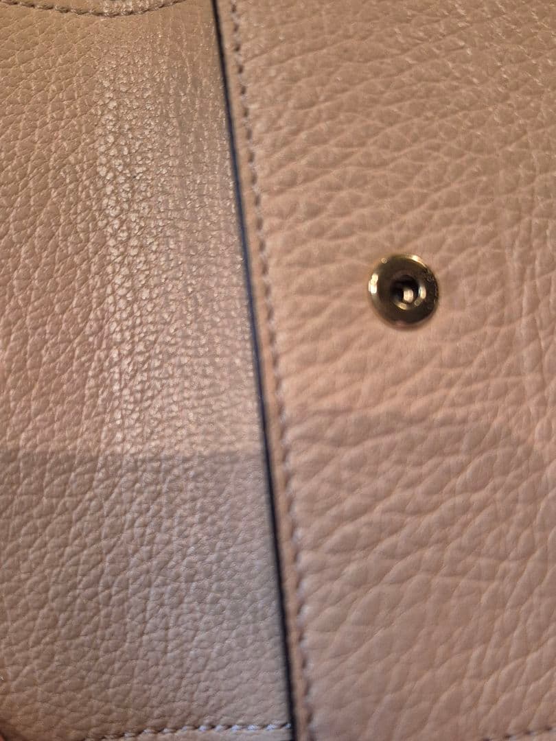 Chloé グレインレザー製Envelopeスモールトリフォールド 三つ折り財布