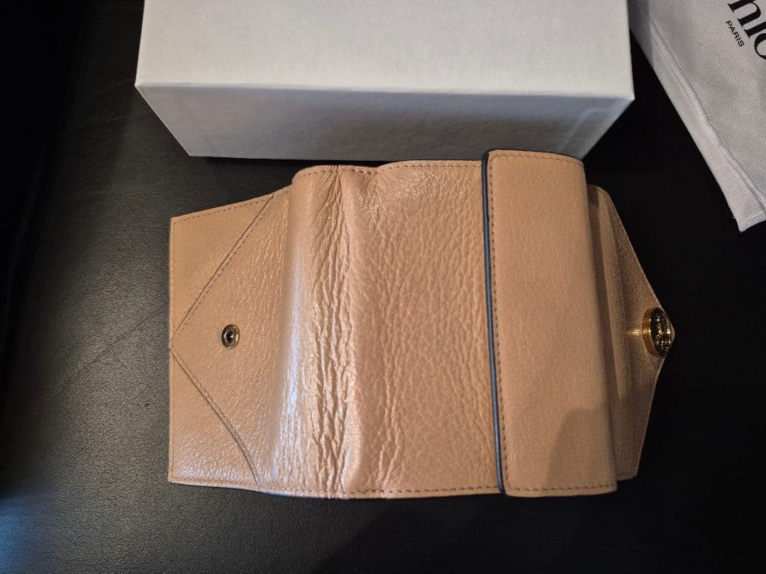 Chloé グレインレザー製Envelopeスモールトリフォールド 三つ折り財布