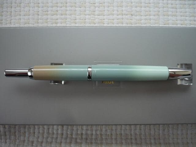 新品ナガサワ 東川崎ハーバーミントシルバー キャップレスデシモ 万年筆パイロット