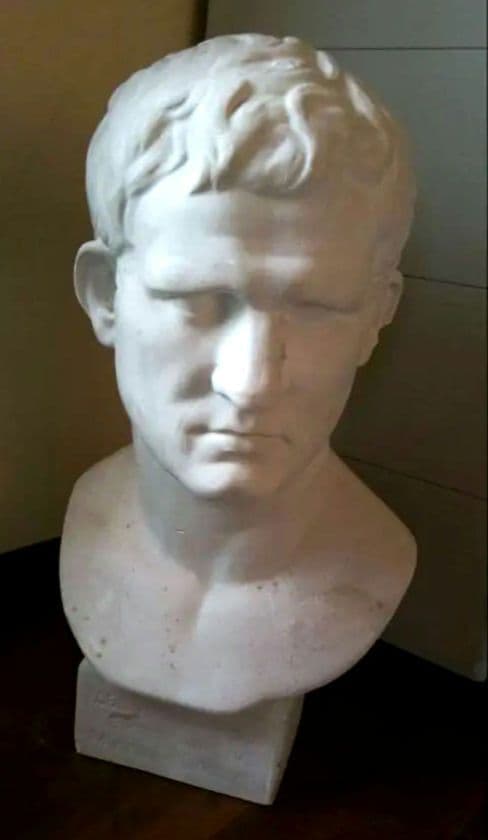 アグリッパ胸像