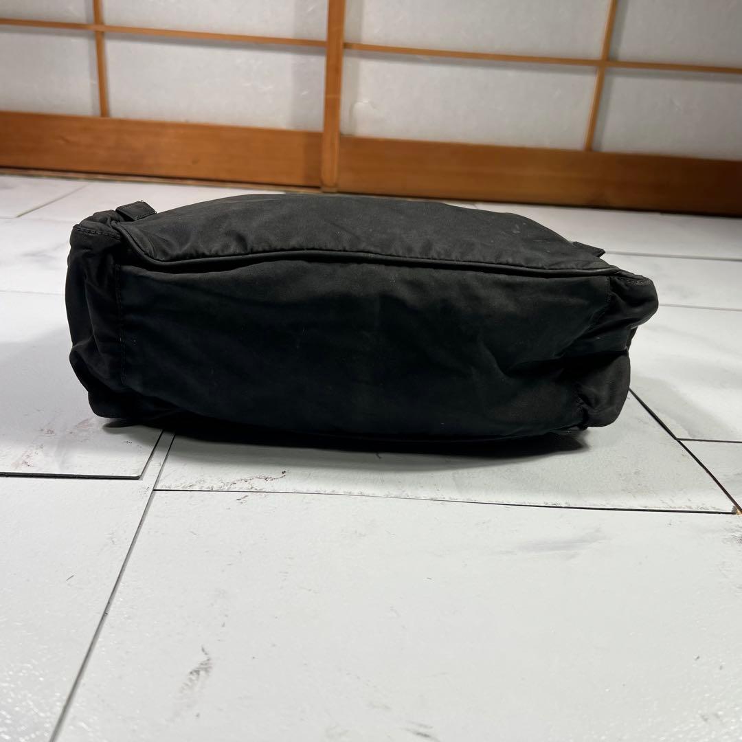 PRADA プラダ 三角ロゴ ナイロン サイドポケット ハンドバッグ ブラック