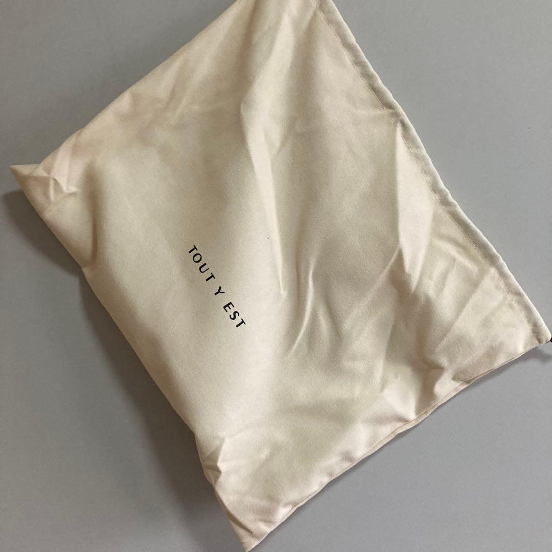 TOUT Y EST SAC LOQUET SMALL黒 トートバッグ