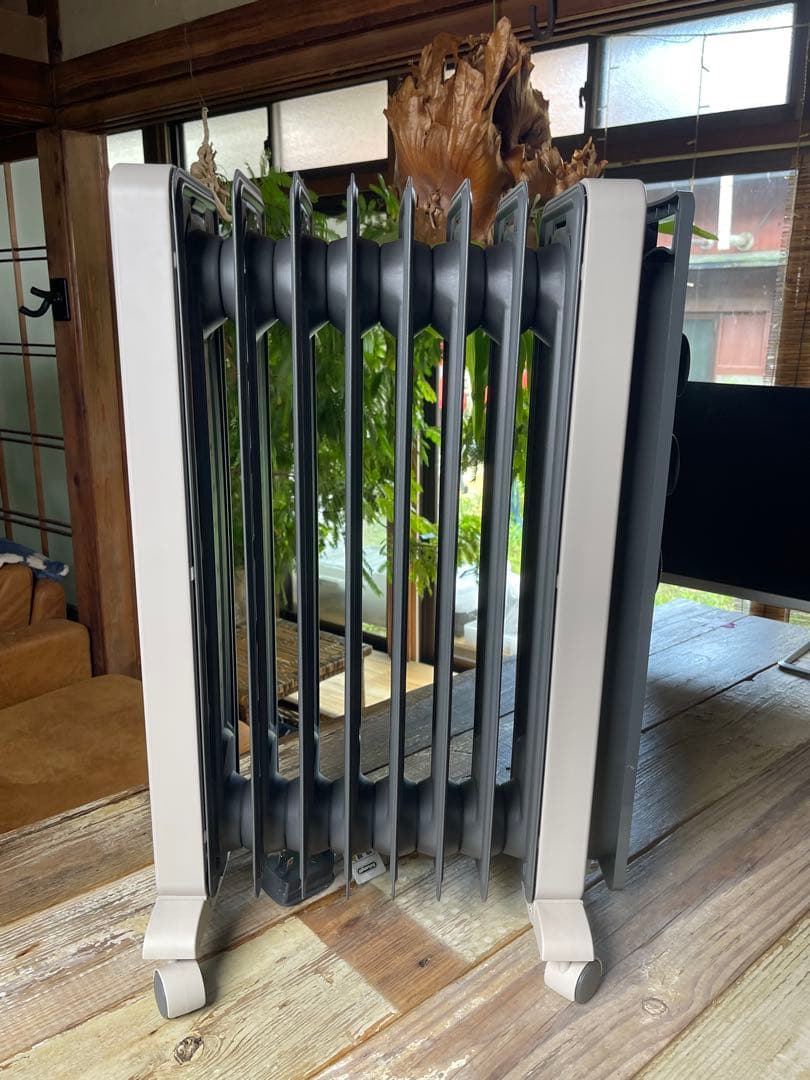 【美品・箱あり】デロンギ オイルヒーター RHJ21F0812-GY