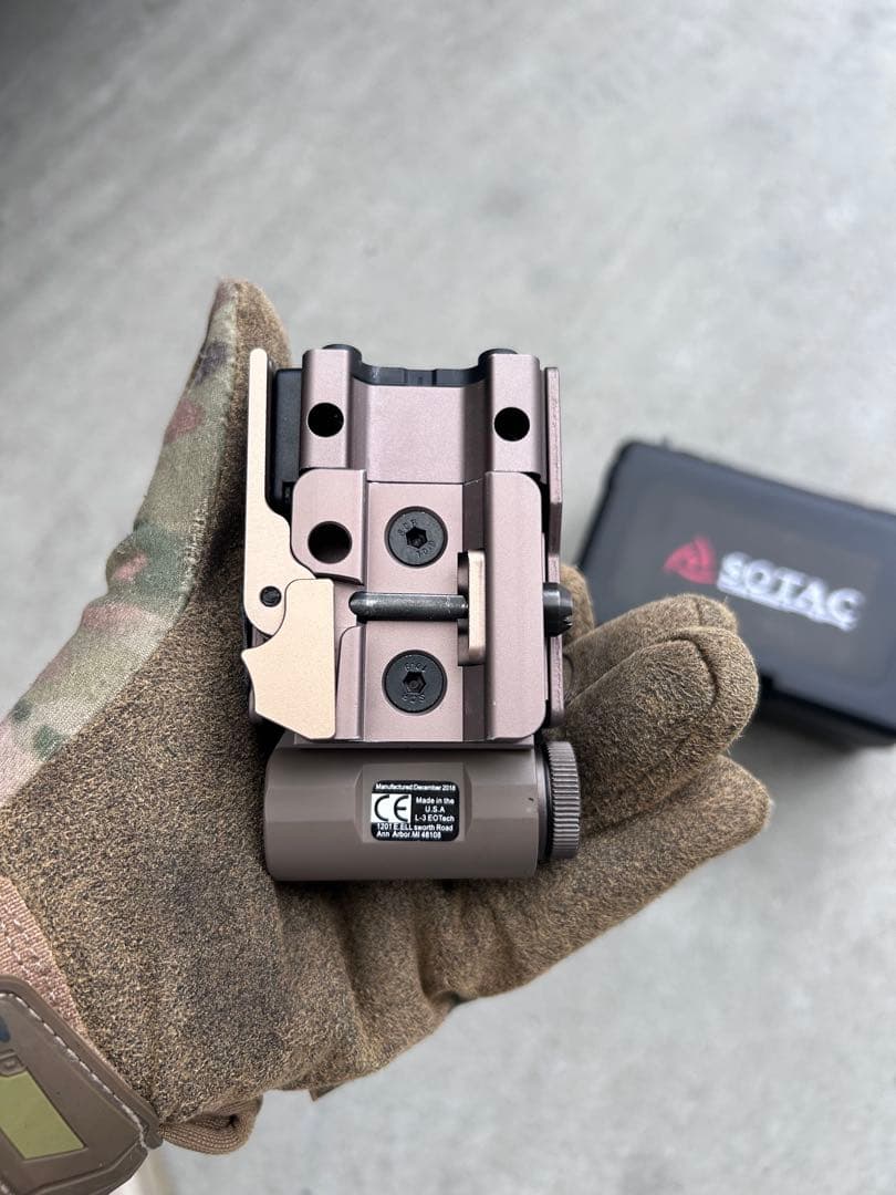 SOTAC製EOTechホロサイト