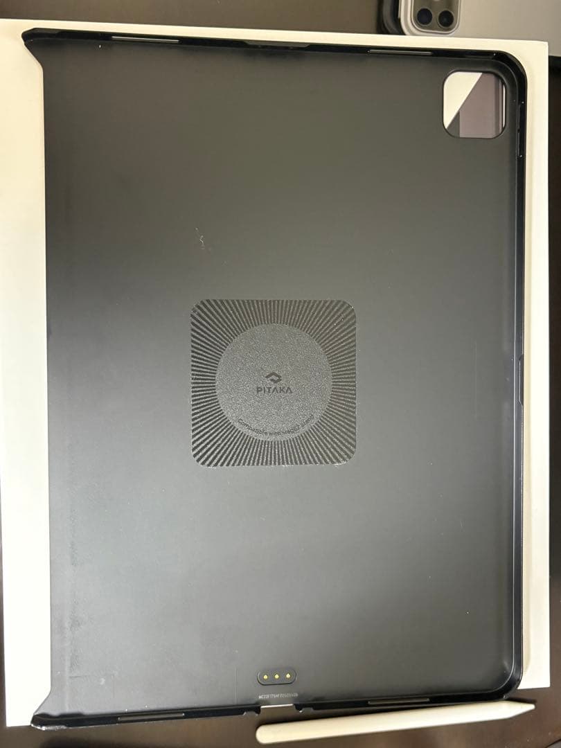 iPad Pro 12.9インチ　第6世代　WI-FIモデル　256GB