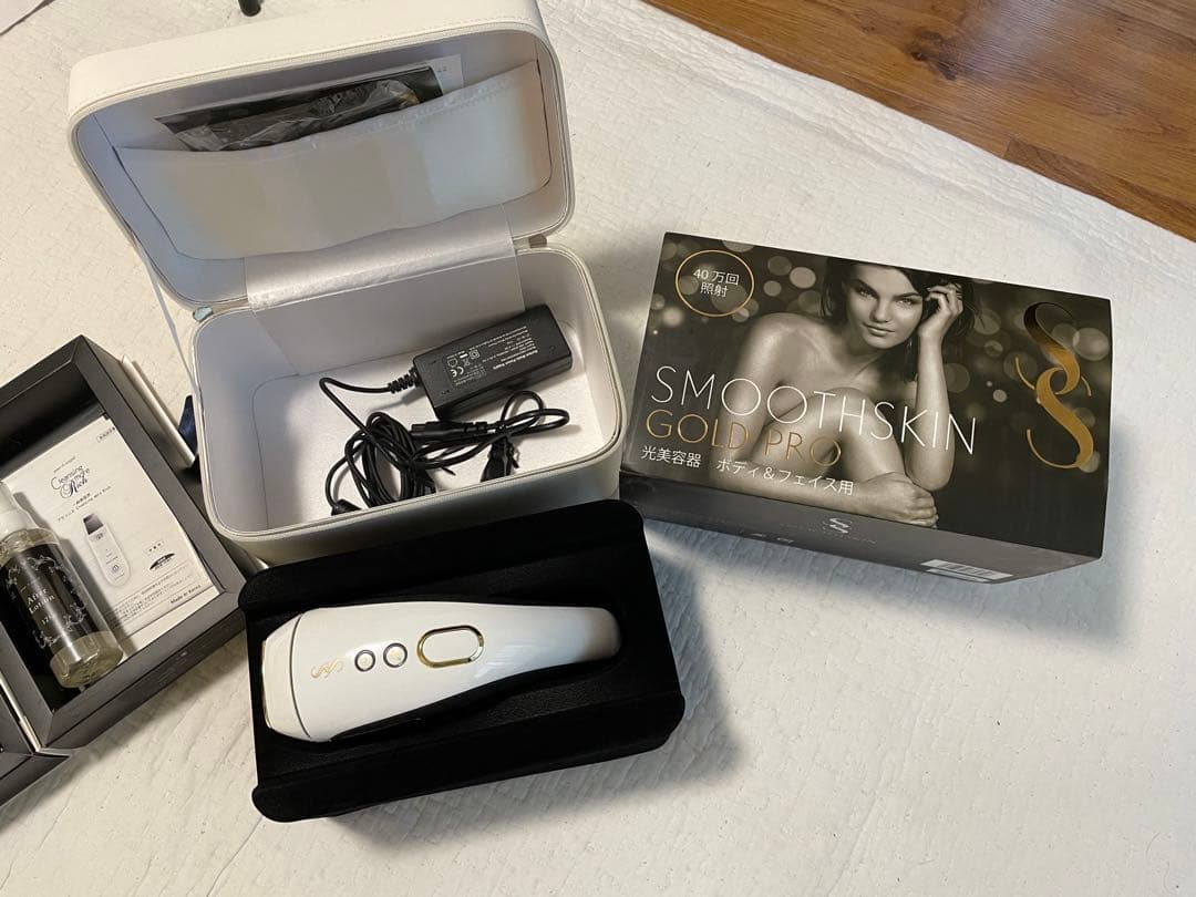 【2点セット】プラソニエ／脱毛器と美顔器