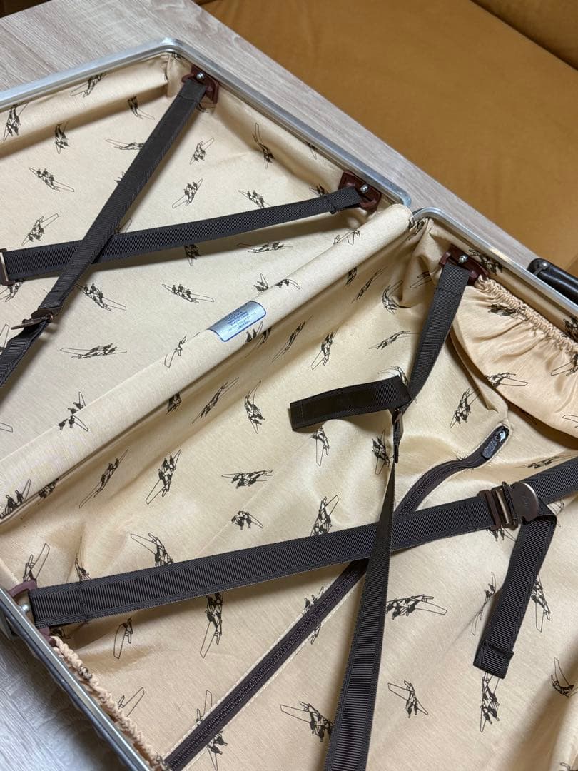 リモワ　クラシックフライト　キャビン　35L 機内持ち込み