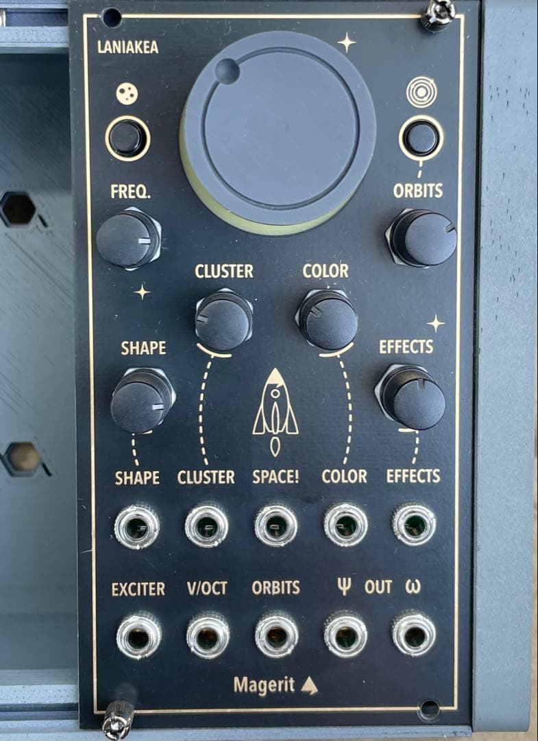 MAGERIT LANIAKEA + QUASAR NEUZIT モジュラー