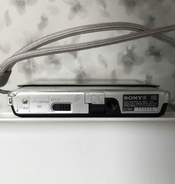 【RN19】sony cybershot DSC-TX5 デジカメ 本体