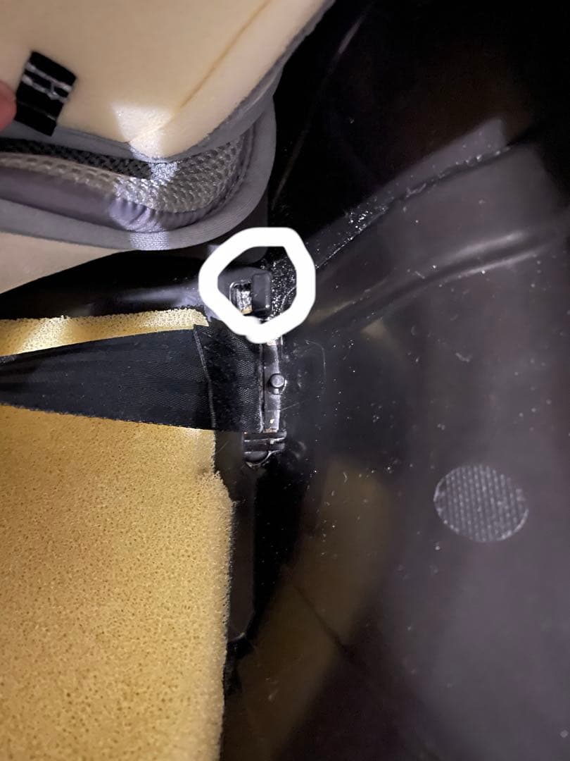 【麻婆とうふ】Combi CG-UIG チャイルドシート ISO-FIX