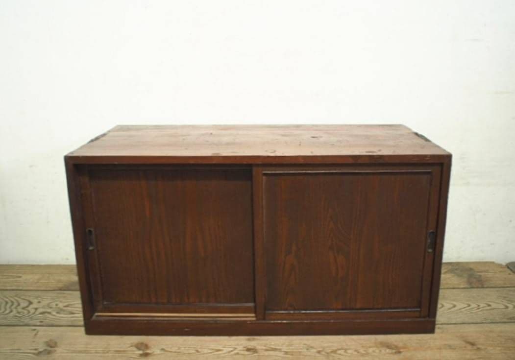 1079 アンティーク　収納棚　飾り棚　和箪笥　サイドボード　テレビ台　レトロ