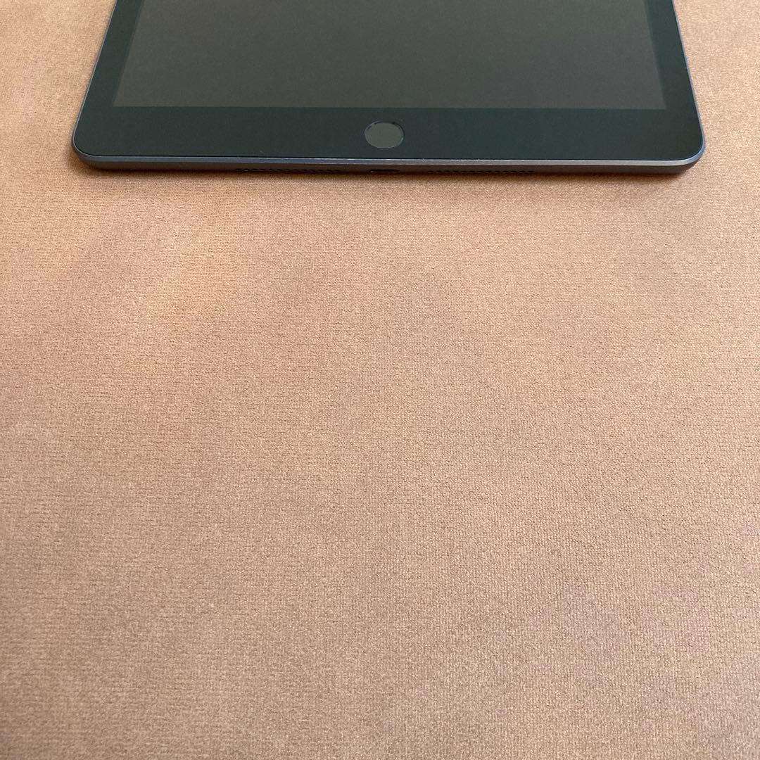 3498【早い者勝ち】iPad7 第7世代 32GB WIFIモデル☆