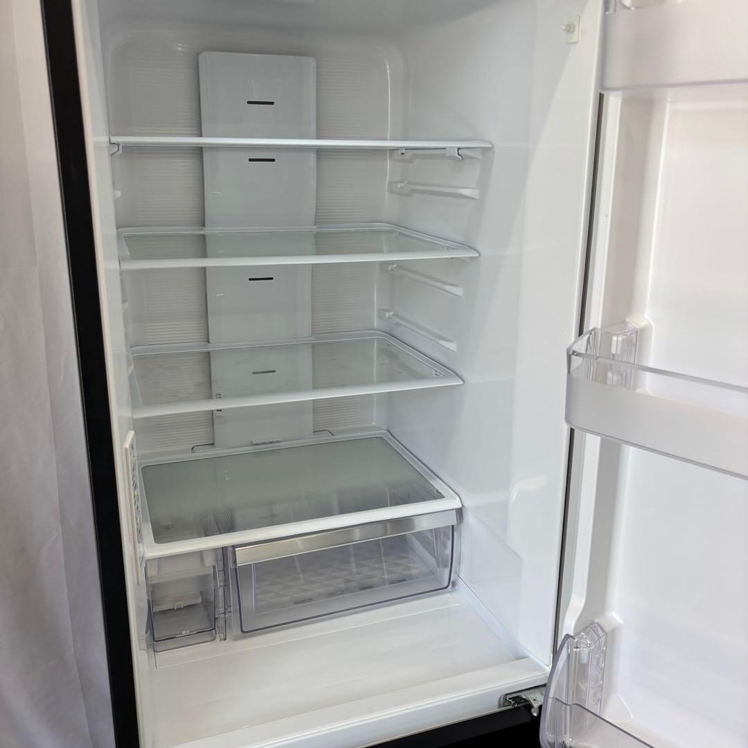 596⭕️設置無料　冷蔵庫　日立　300-400ℓ　大型　中古　安い　最新　綺麗