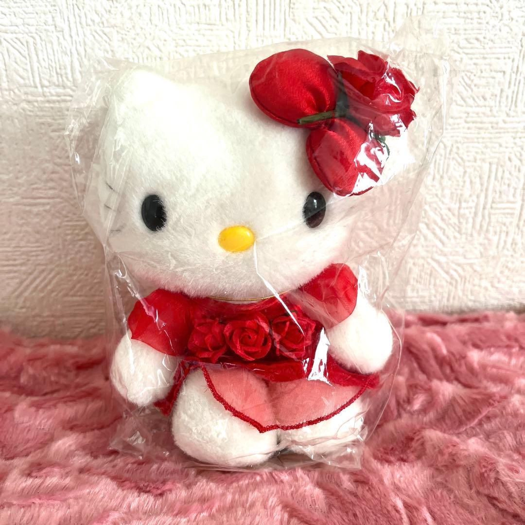 レア‼️タグ付き新品未使用ハローキティ 花占いぬいぐるみ バラ付き