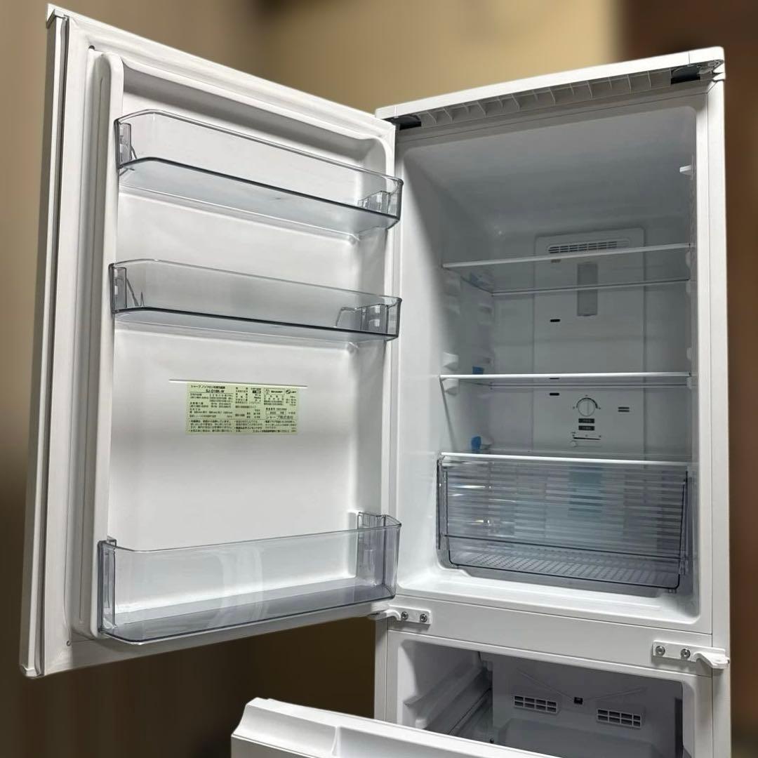 ほぼ未使用 SHARP 2023年製 冷蔵庫 179L つけかえどっちもドア