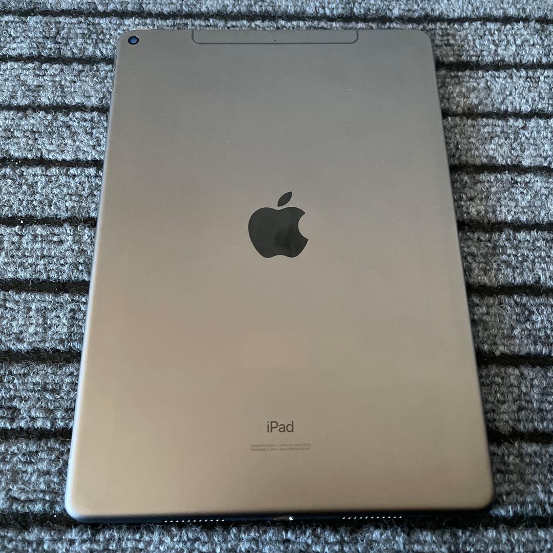 38【早い者勝ち】 iPad Air3 3世代 64GB SIMフリー