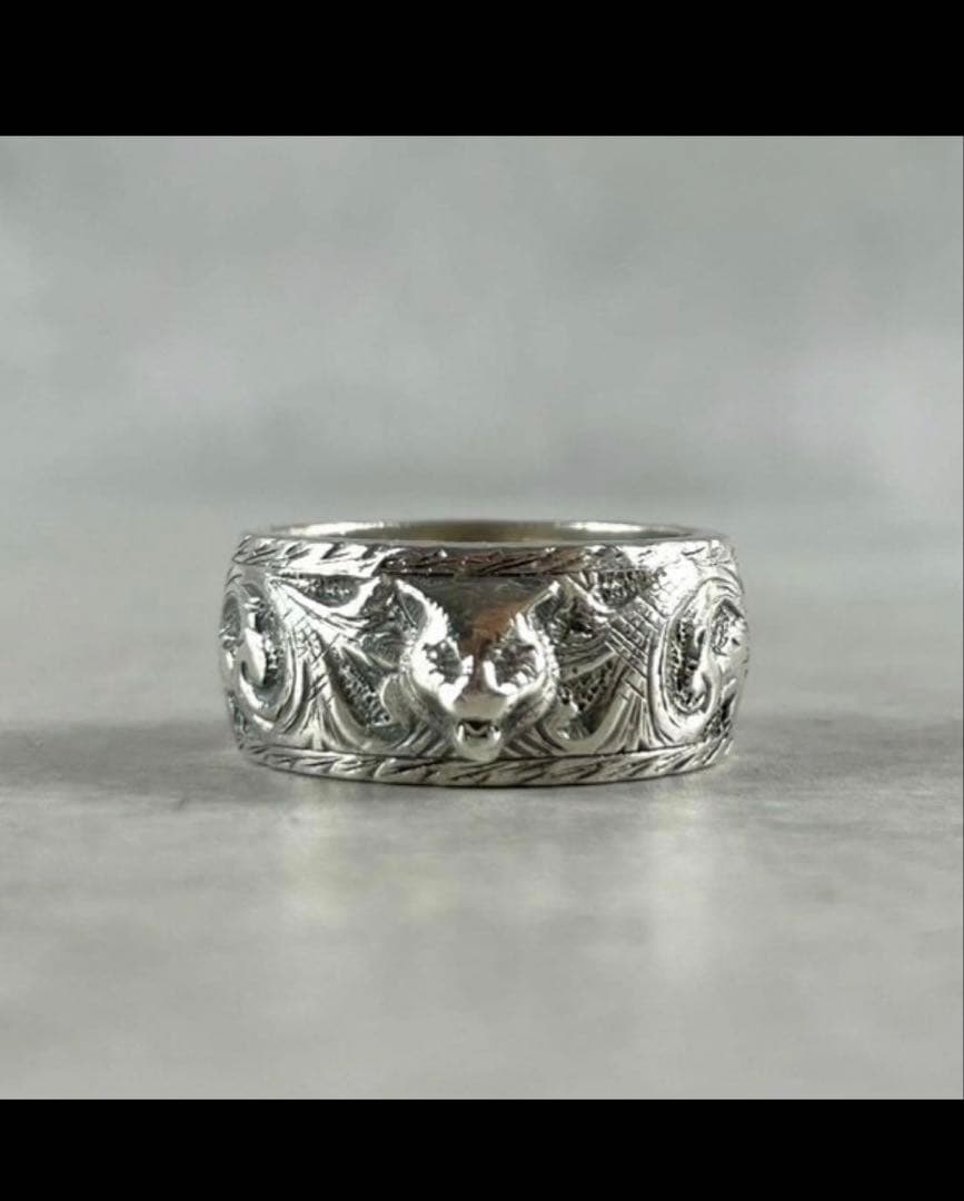 【美品】GUCCI シルバーリング 18号 キャット インターロッキング