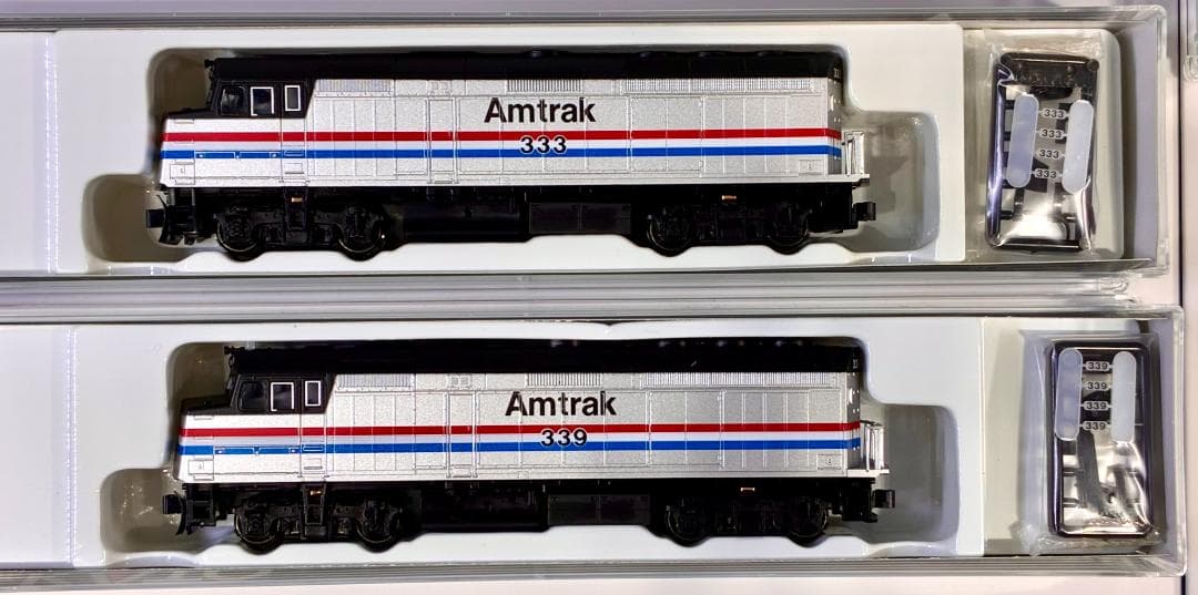 ☆ Amtrak スーパーライナー 客車＆牽引機　F40PH重連モデル☆彡