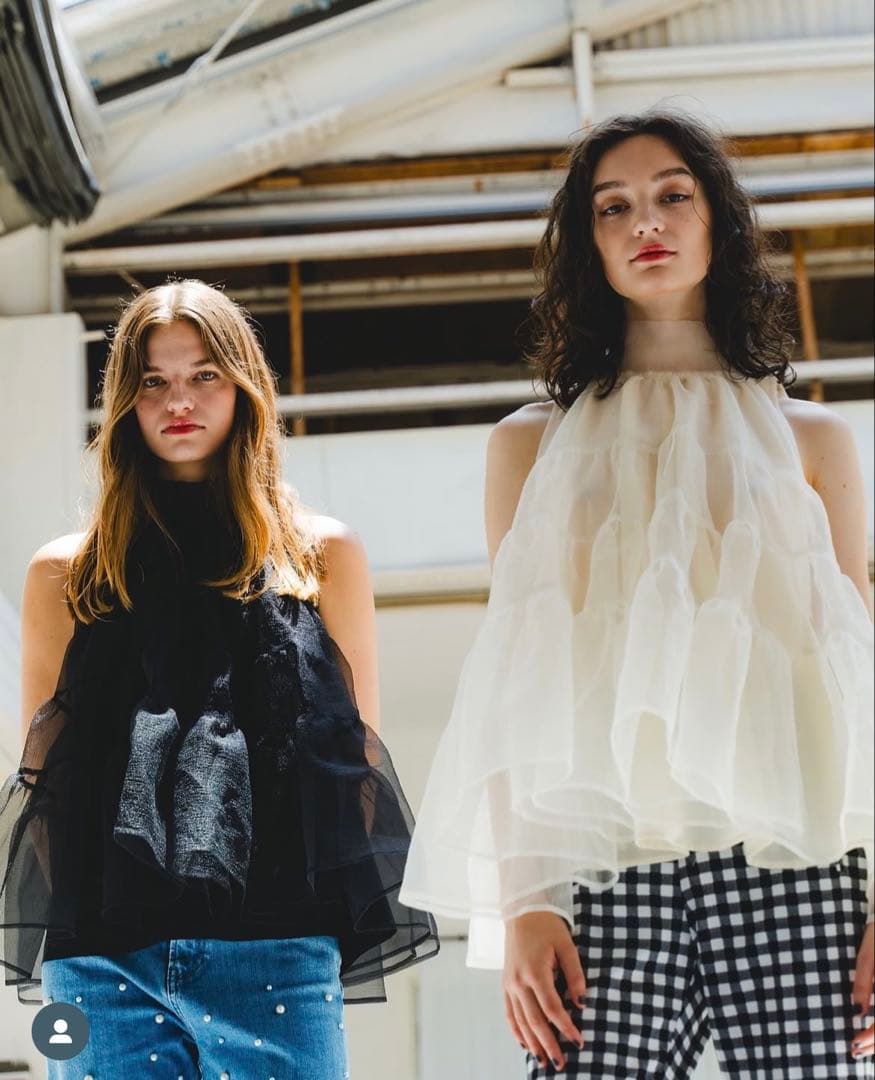 shellerシェリエ バックリボンオーガンジートップス