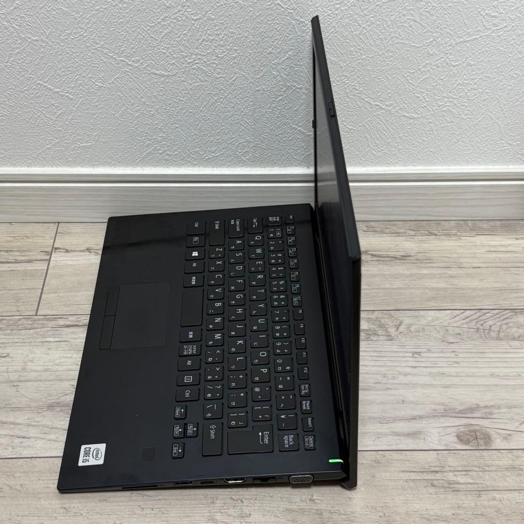 VAIO Pro PG 第8世代core i5 8GB SSD オフィス付き