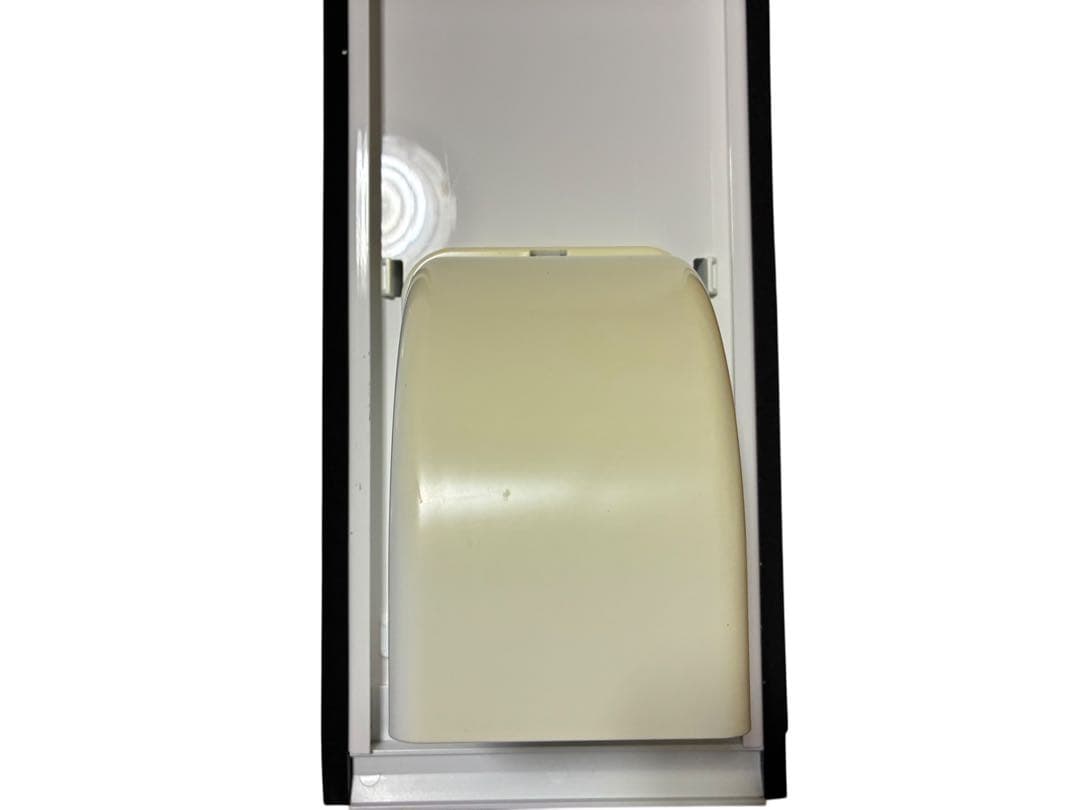 【美品】アイリスオーヤマ ポータブルクーラー　2024年製　IPK-2304S