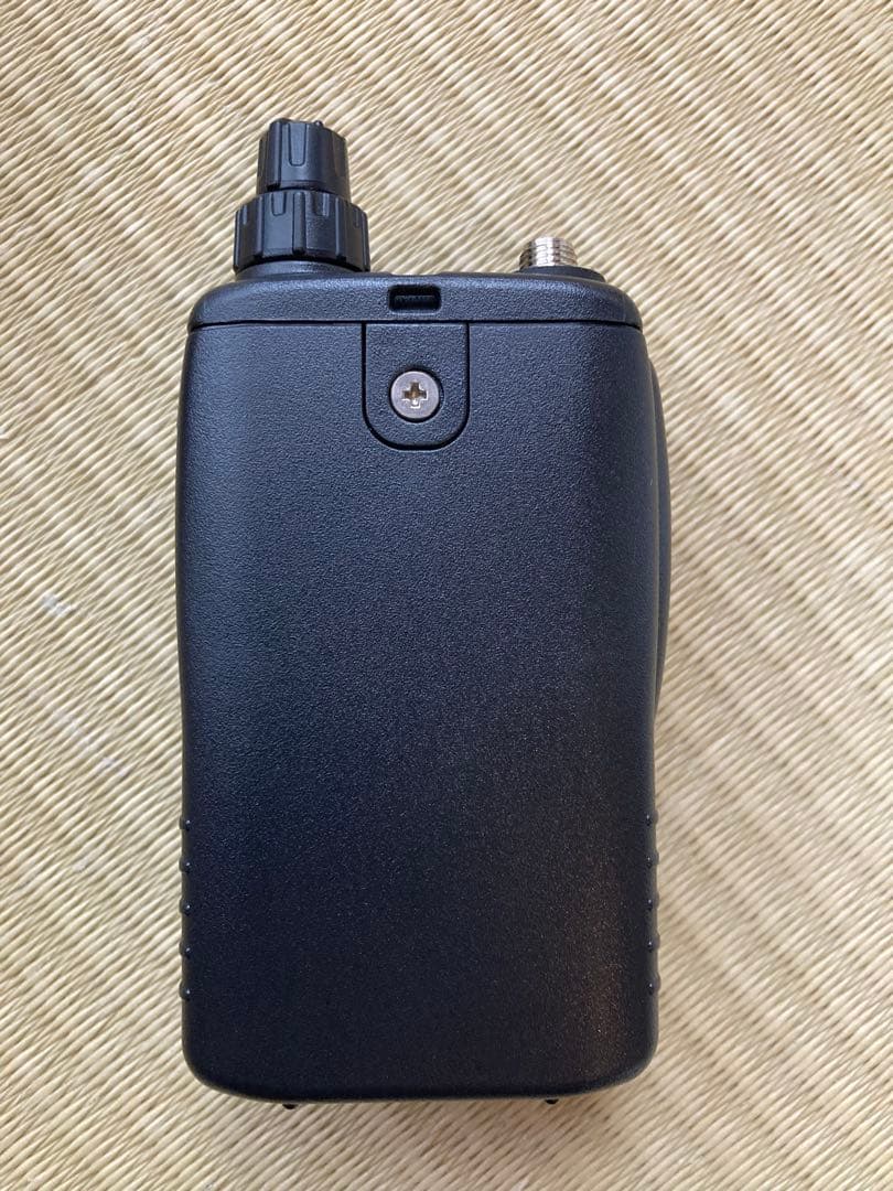 STANDARD VX-2 VHF/UHF トランシーバー