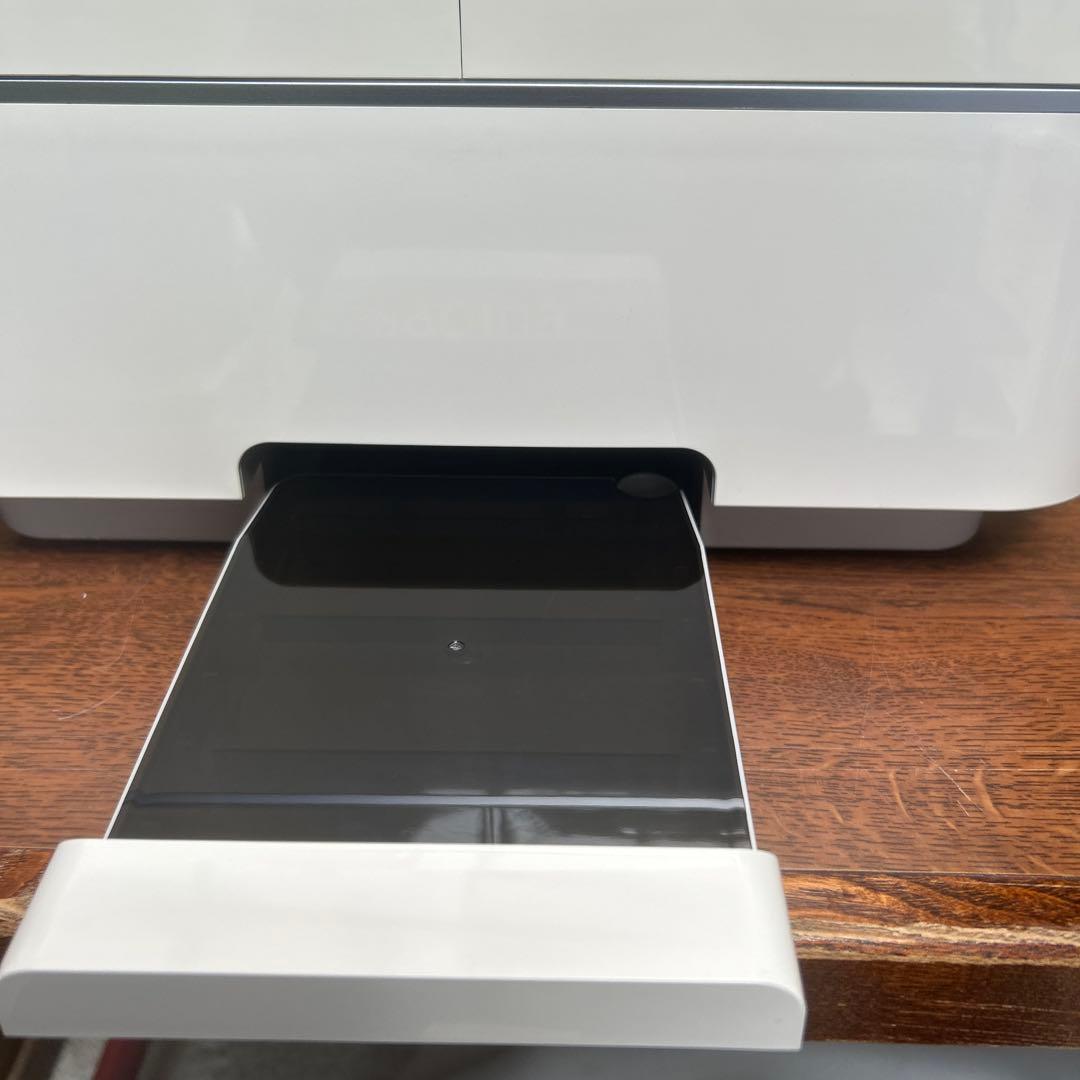 サキナ　saqina 美顔器 ビジュー 美品