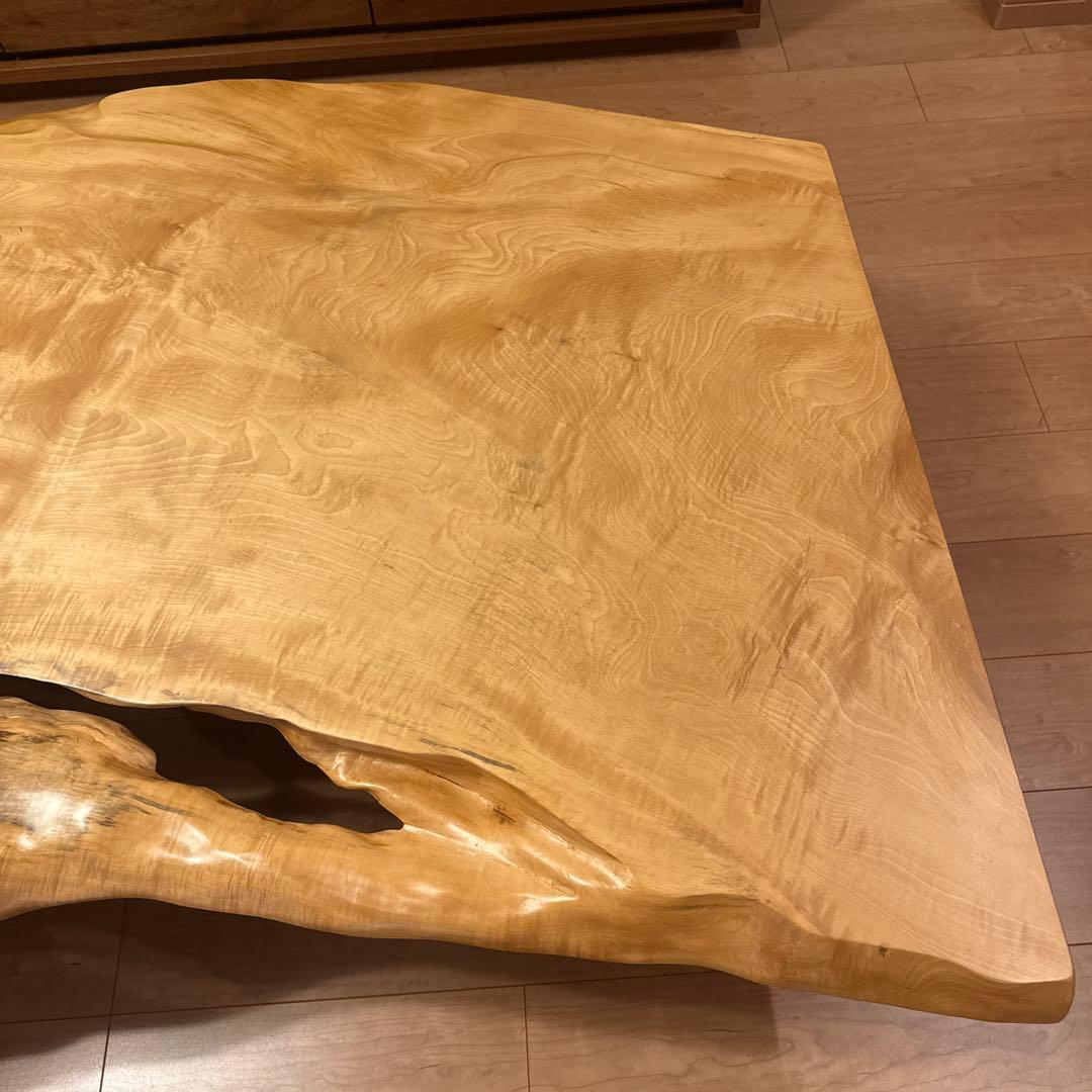 無垢材　一枚板　ダイニングテーブル