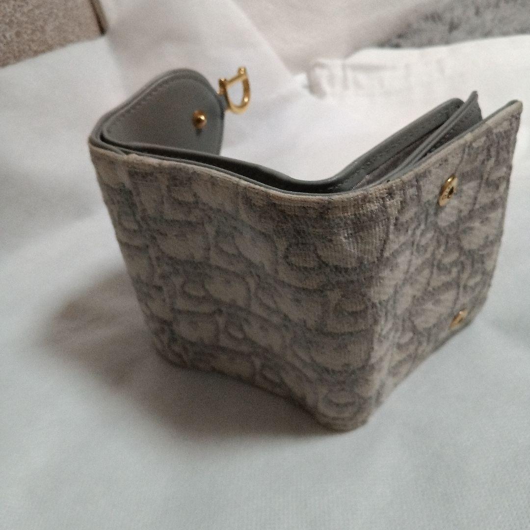 【期間限定セール】Dior ディオール　三つ折り財布グレー（1/5 22時まで）