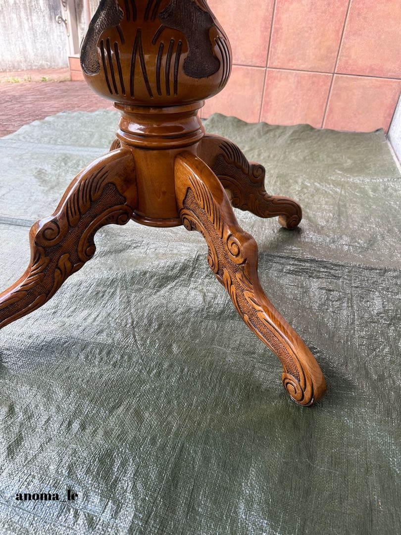 【ラウンドテーブル】イタリア　ATTICA　アッティカ　ロココ調　猫足　象嵌細工