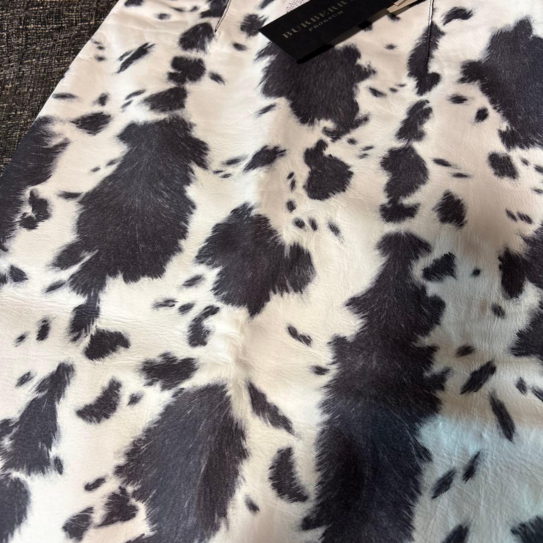 バーバリープローサム　BURBERRY シープスキンタイトスカート　36サイズ