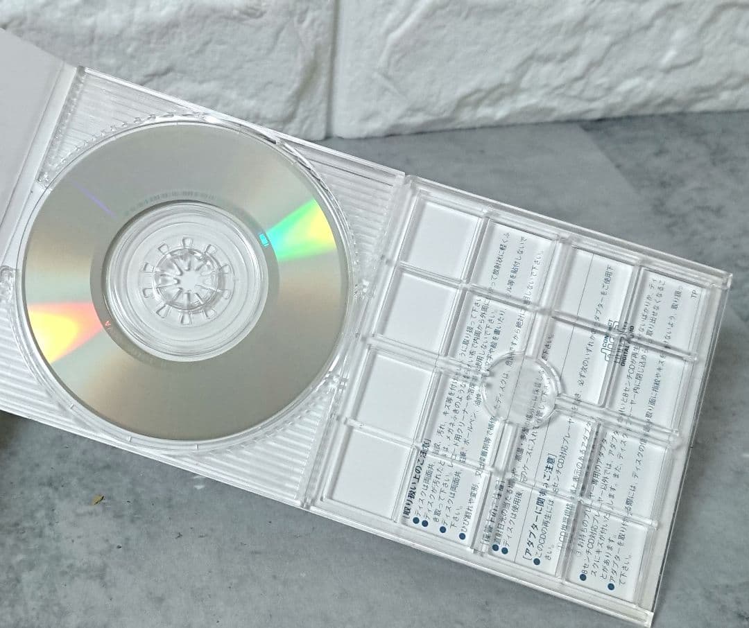 激レア 安室奈美恵 直筆サイン入り CD a walk in the park