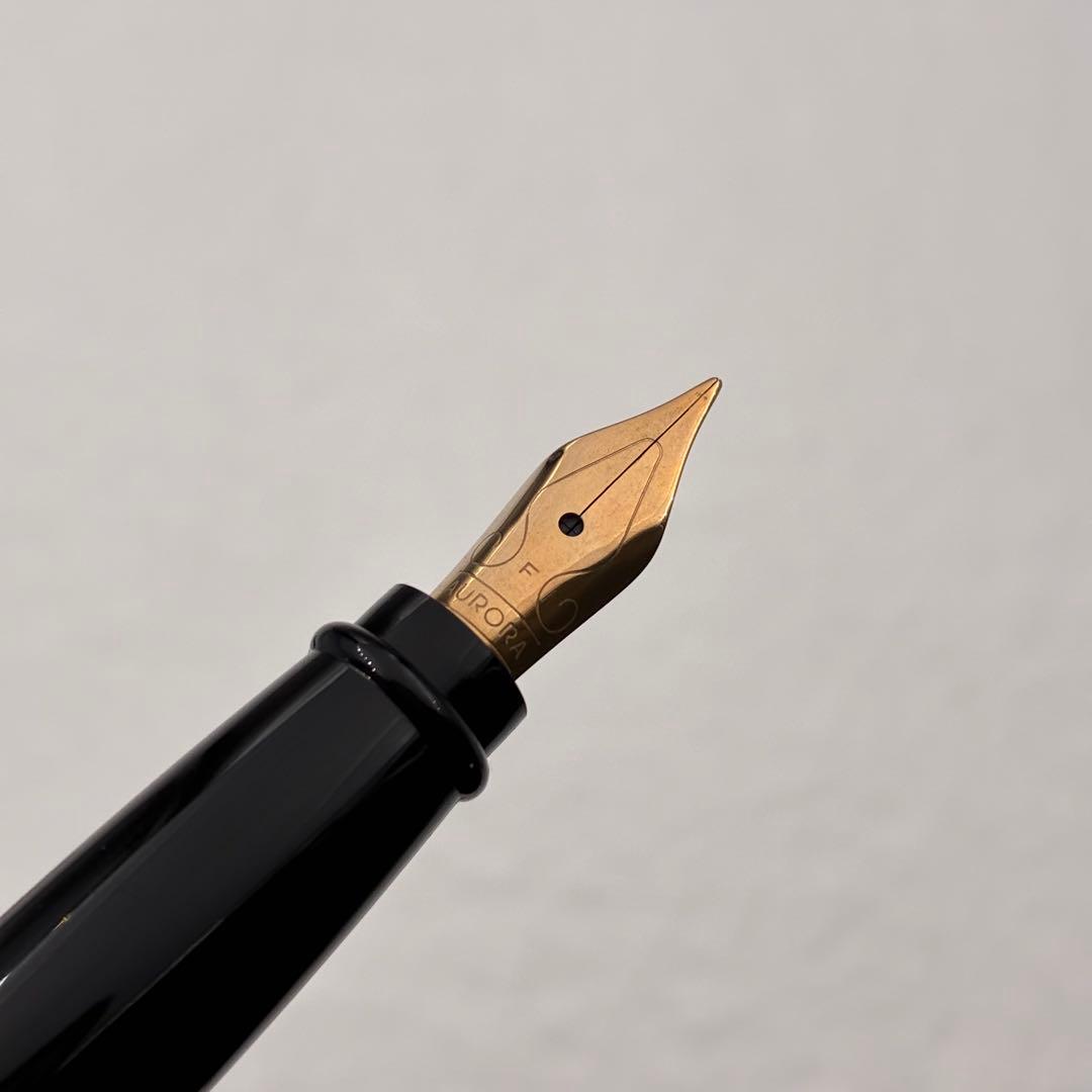 アウロラ 万年筆 イプシロン レッド 細字 F