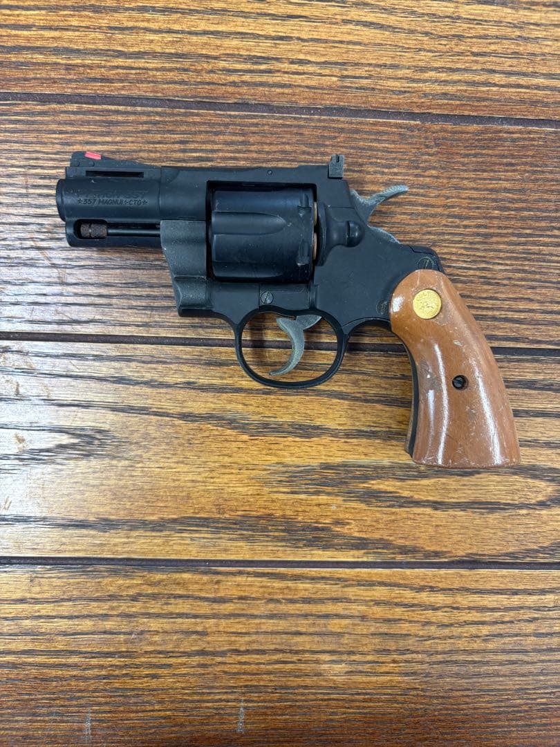 MGC製モデルガン、 New_MGC製木製グリップ付き