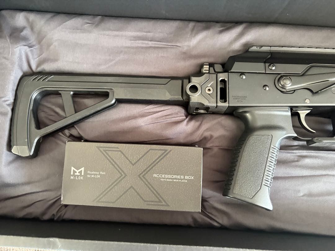 東京マルイ　ガスブローバック　AKX