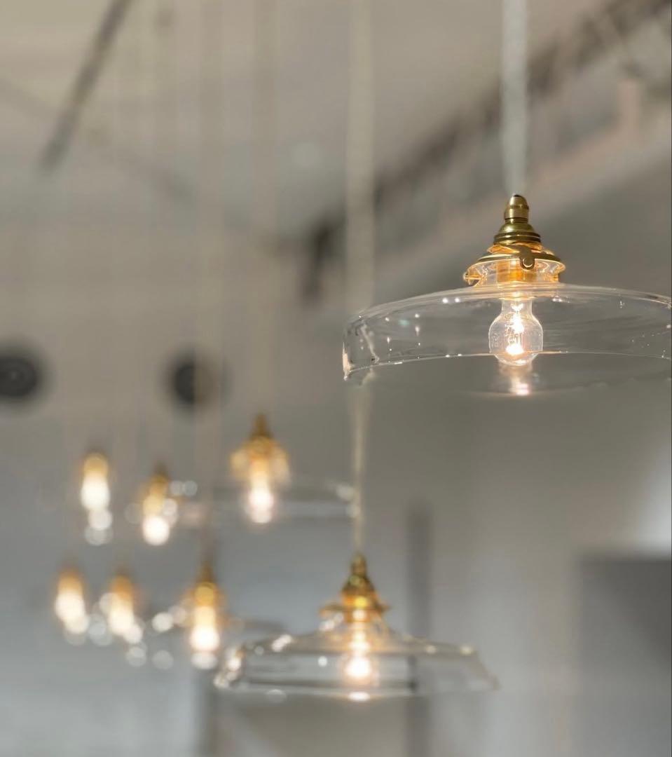 蠣崎マコト　ガラスランプシェード　照明